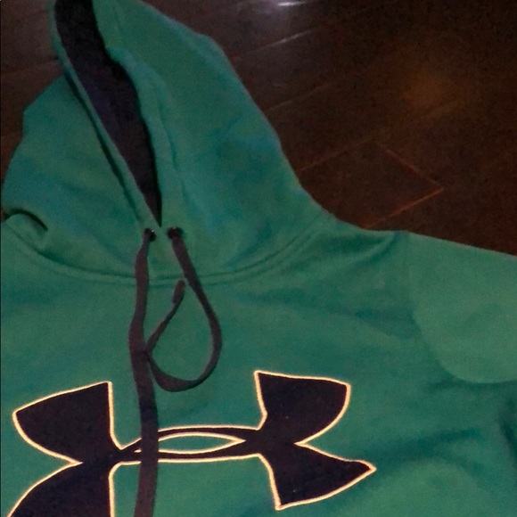 Sweatshirt - Picture 2 of 2